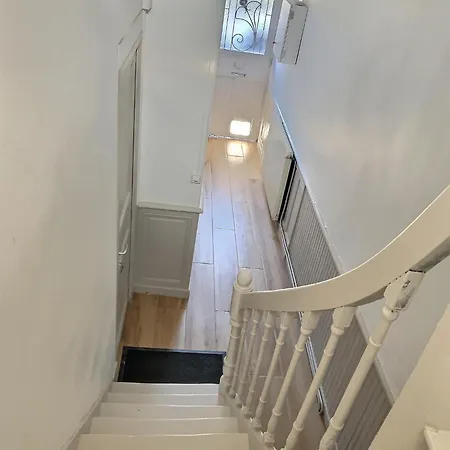 Le Duplex Centre أميا